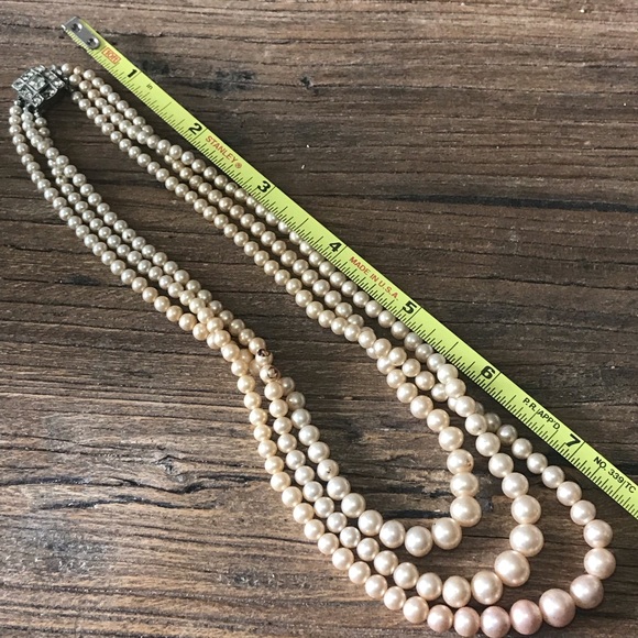 Vintage Pearl Strand three row - Picture 3 of 5